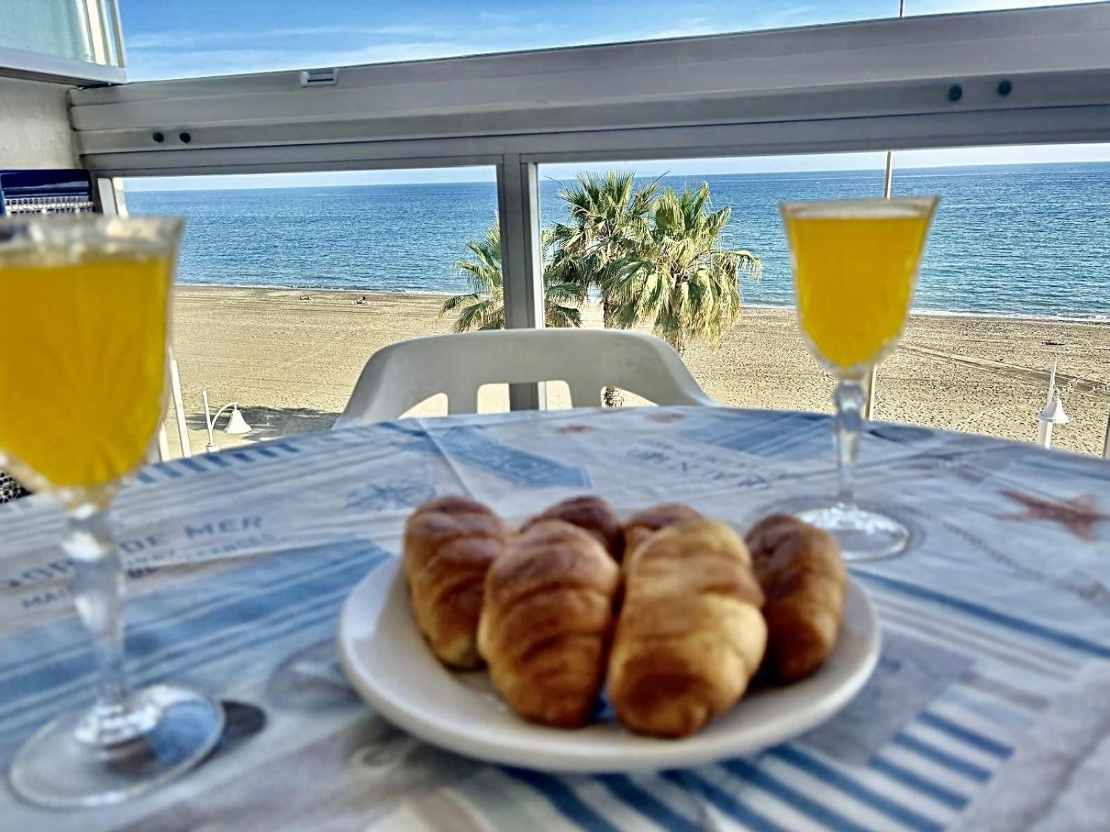 リンコン・デ・ラ・ビクトリアCasaflex 1º Linea De Playas Del Rincon Victoriaアパートメント エクステリア 写真